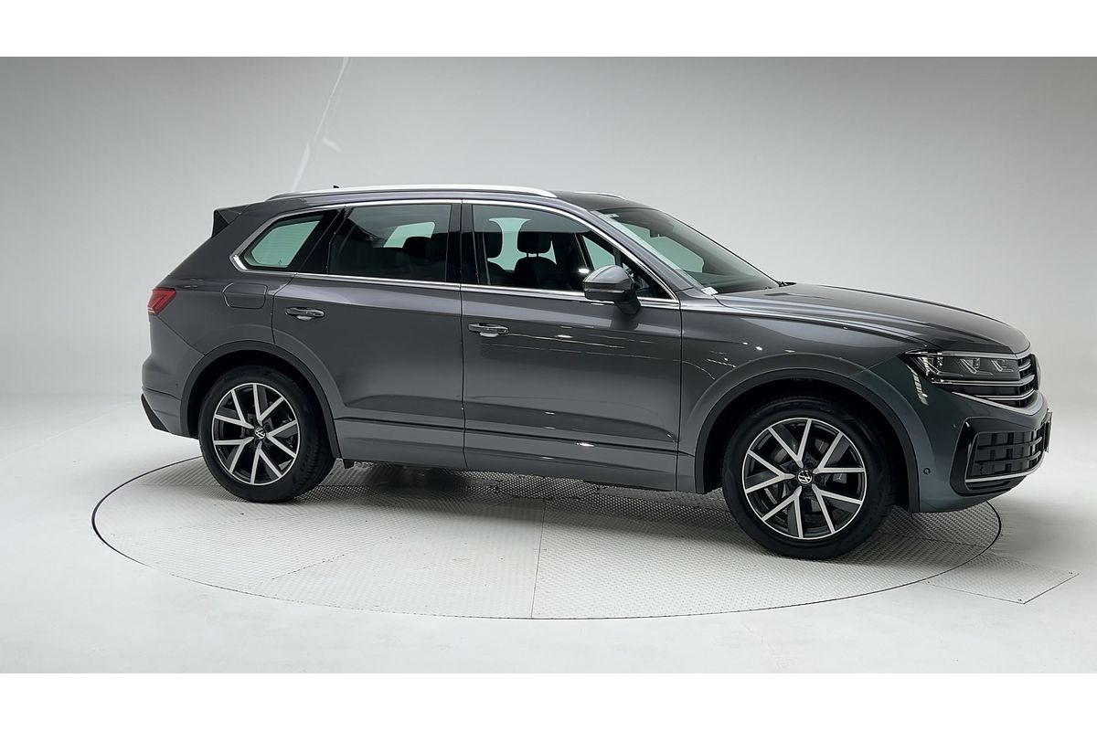 2024 Volkswagen Touareg 210TDI Elegance RC