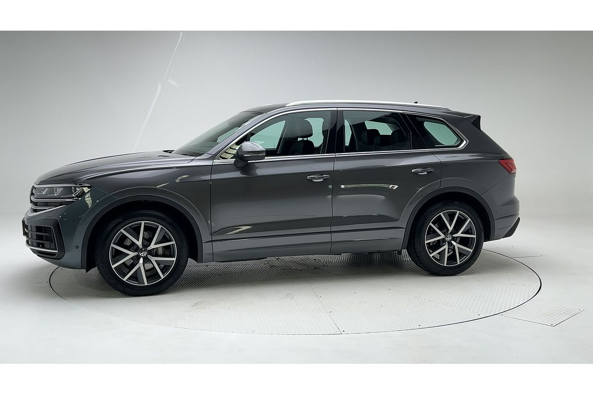 2024 Volkswagen Touareg 210TDI Elegance RC