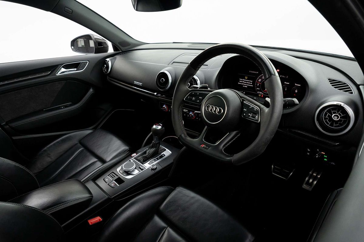 2020 Audi RS3 Carbon Edition 8V