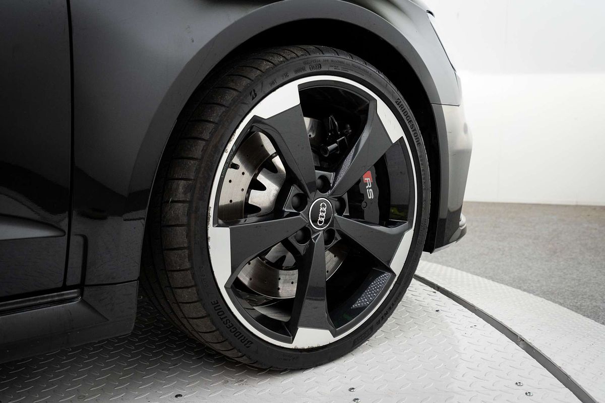 2020 Audi RS3 Carbon Edition 8V