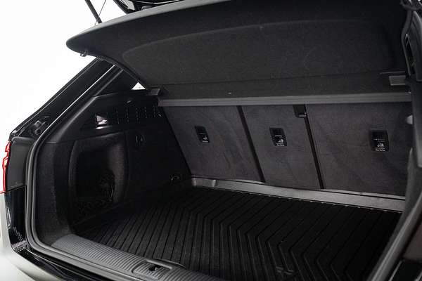 2020 Audi RS3 Carbon Edition 8V