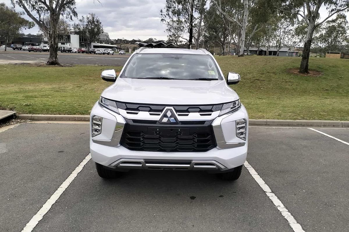 2025 Mitsubishi Pajero Sport GLS QG