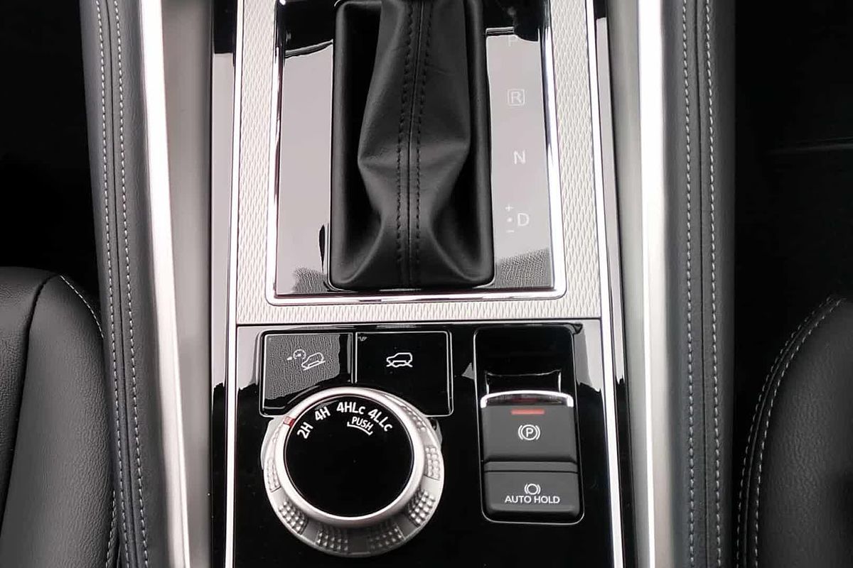 2025 Mitsubishi Pajero Sport GLS QG