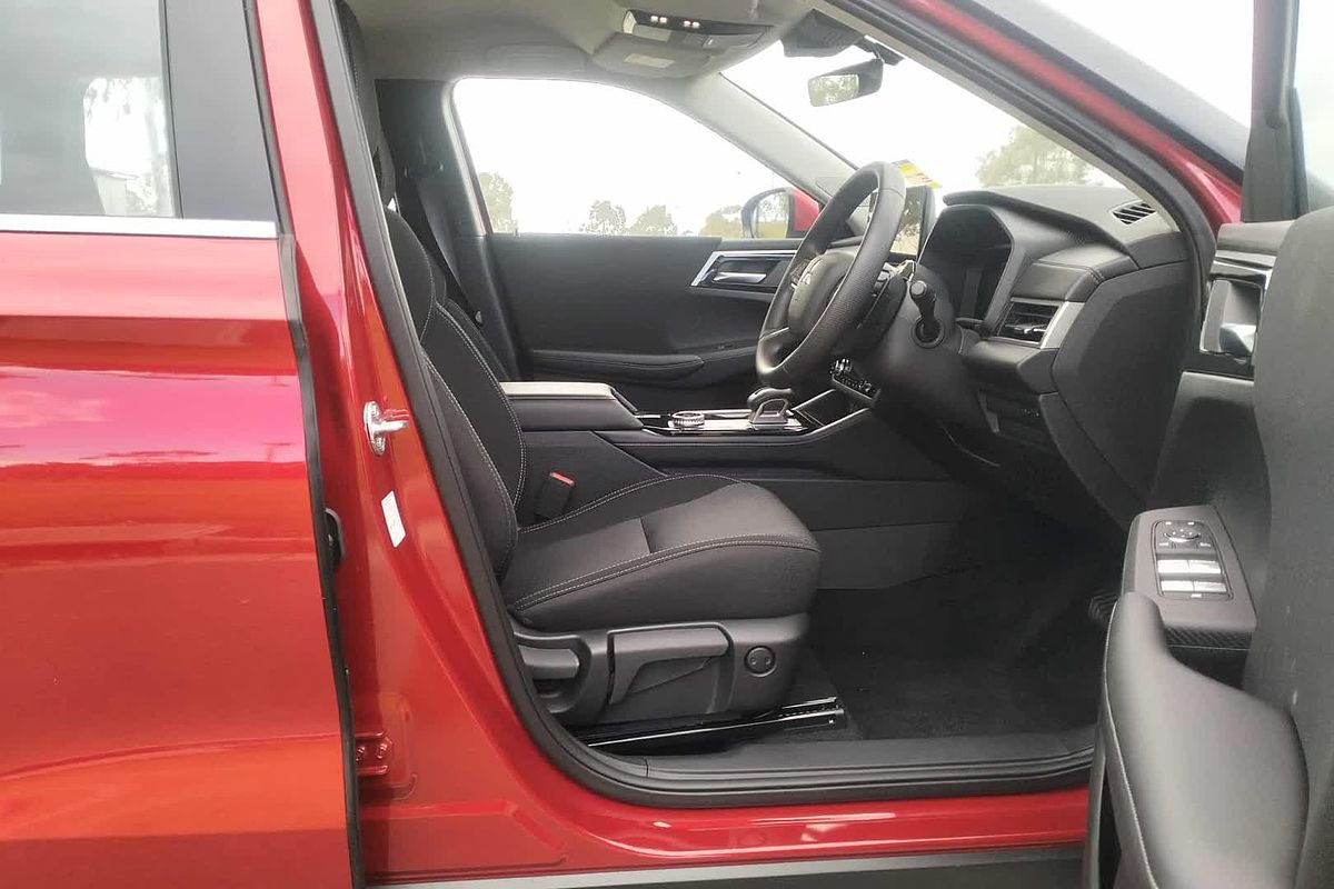 2025 Mitsubishi Outlander ES ZM