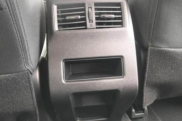 2025 Mitsubishi Outlander ES ZM