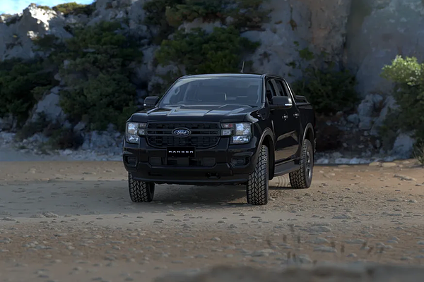 2025 Ford Ranger Black Edition 4X4 2.0L