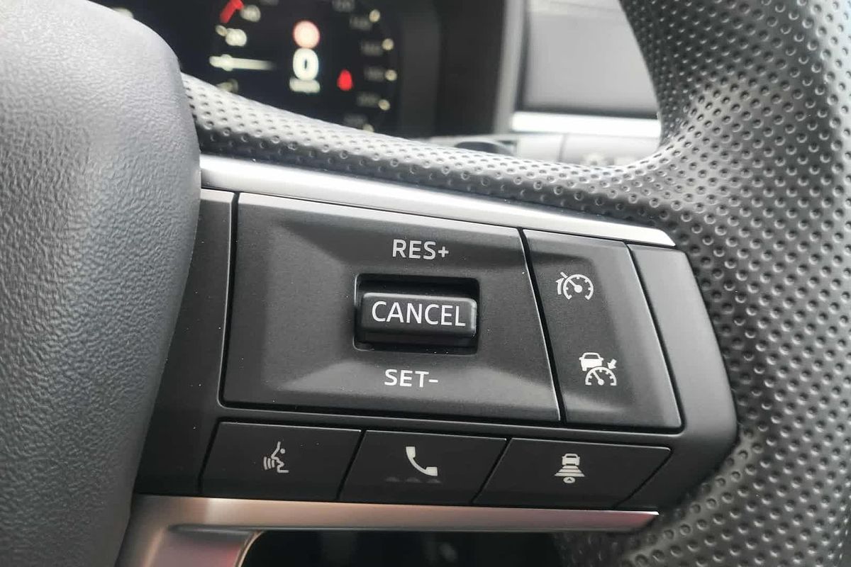 2025 Mitsubishi Outlander ES ZM