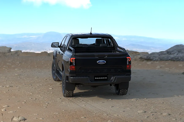 2025 Ford Ranger Black Edition 4X4 2.0L