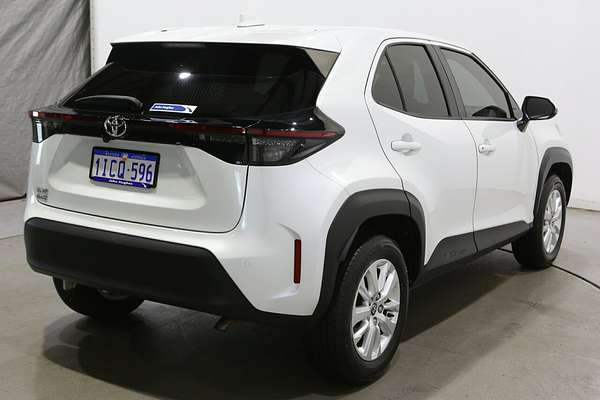 2024 Toyota Yaris Cross GXL MXPJ10R