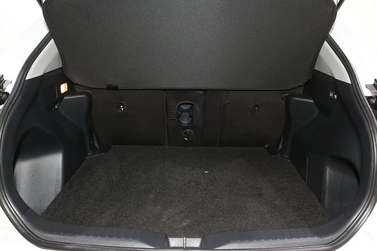 2024 Toyota Yaris Cross GXL MXPJ10R
