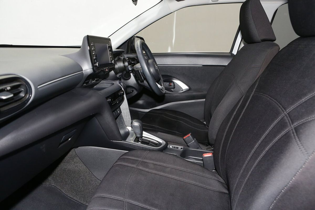 2024 Toyota Yaris Cross GXL MXPJ10R