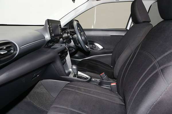 2024 Toyota Yaris Cross GXL MXPJ10R