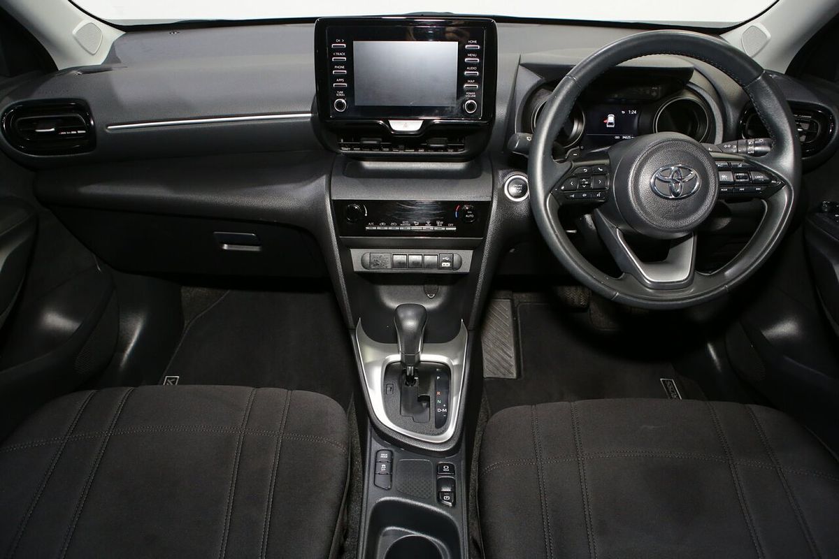 2024 Toyota Yaris Cross GXL MXPJ10R