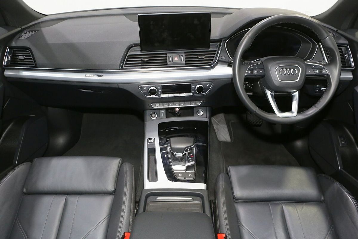 2022 Audi Q5 40 TDI S line FY