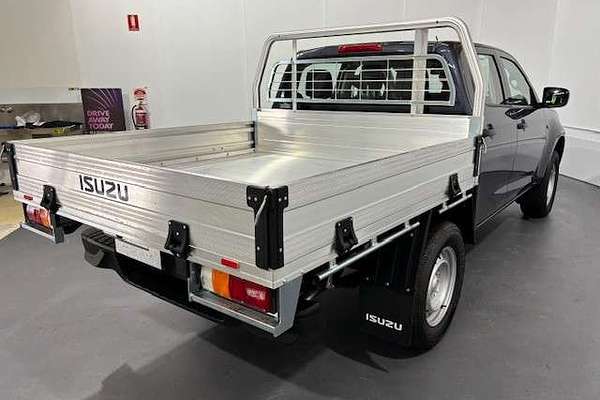 2025 Isuzu D-MAX SX  4X4