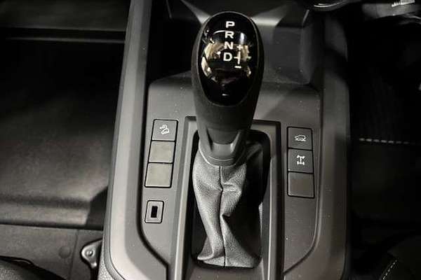 2025 Isuzu D-MAX SX  4X4