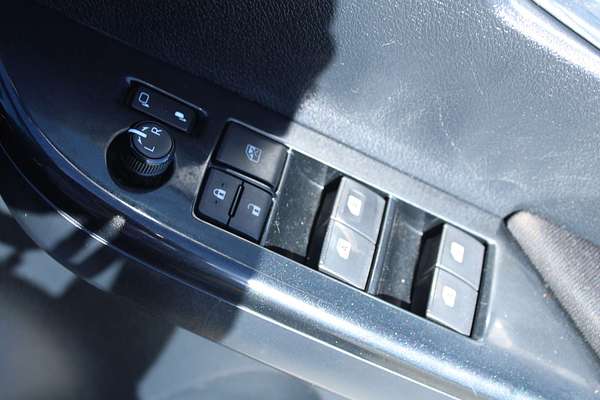 2017 Toyota Hilux SR5 GUN126R 4X4