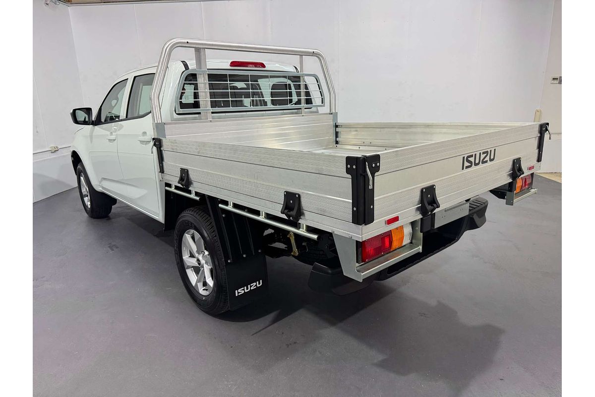 2025 Isuzu D-MAX LS-M  4X4