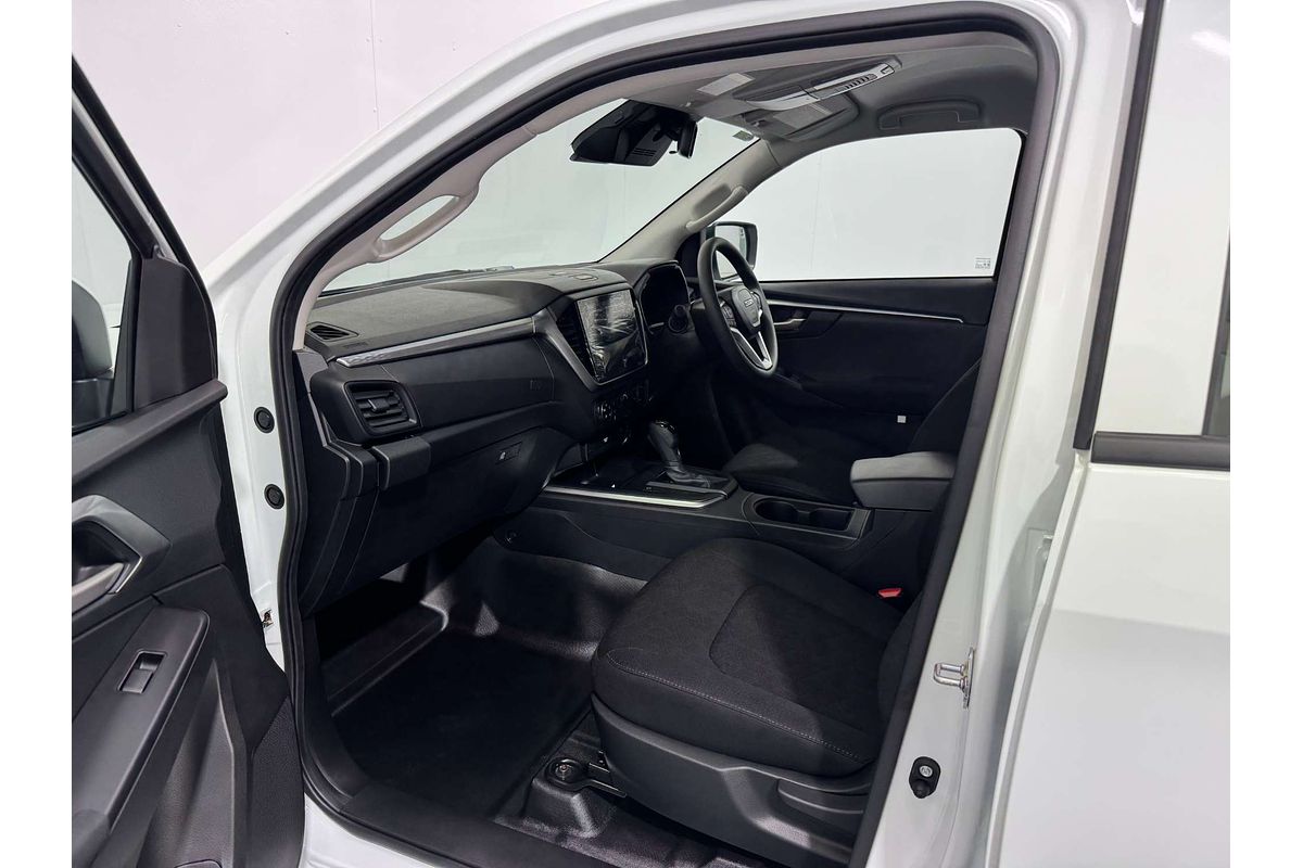 2025 Isuzu D-MAX LS-M  4X4