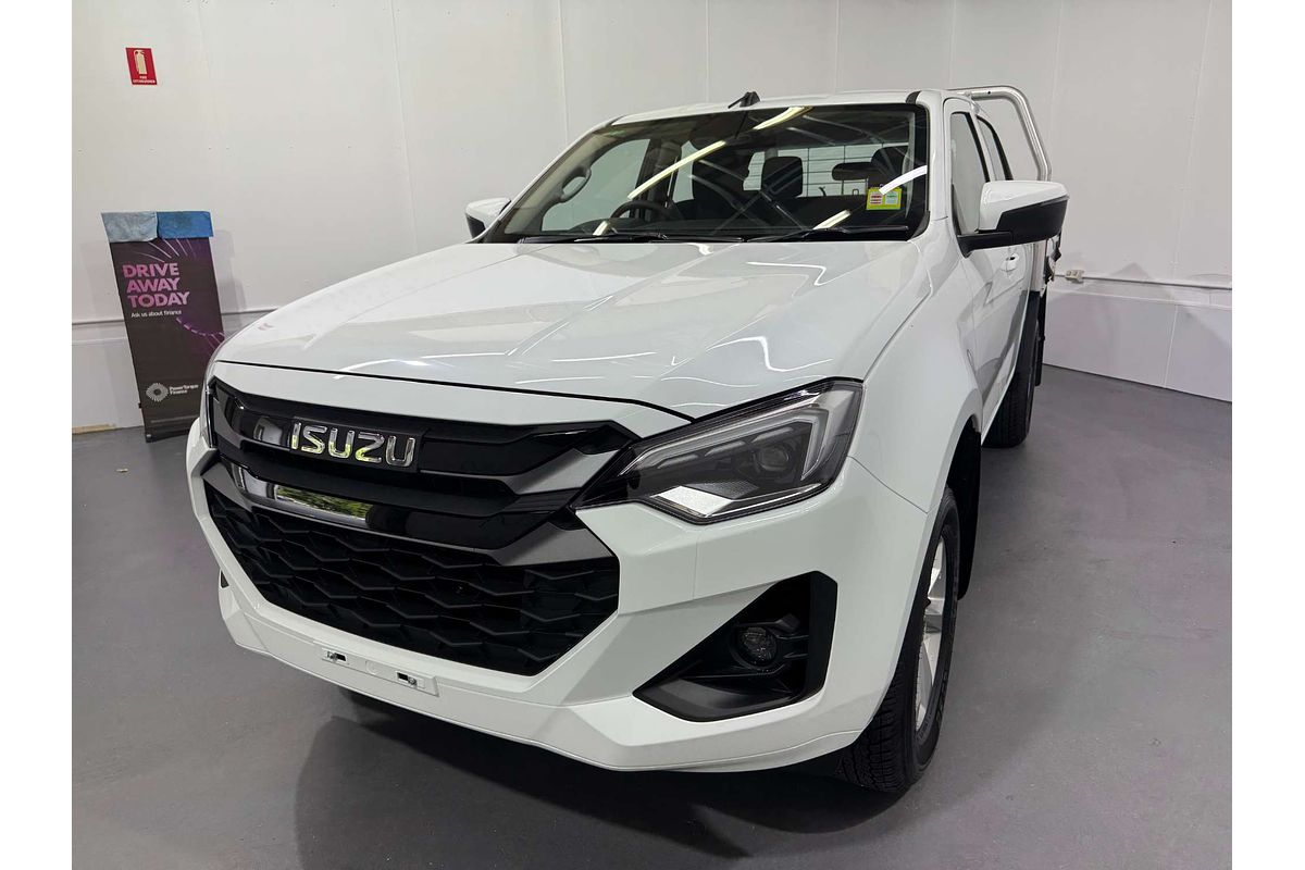 2025 Isuzu D-MAX LS-M  4X4