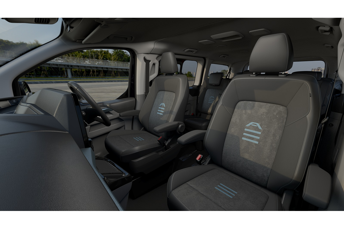 2025 Ford Tourneo Active AV SWB