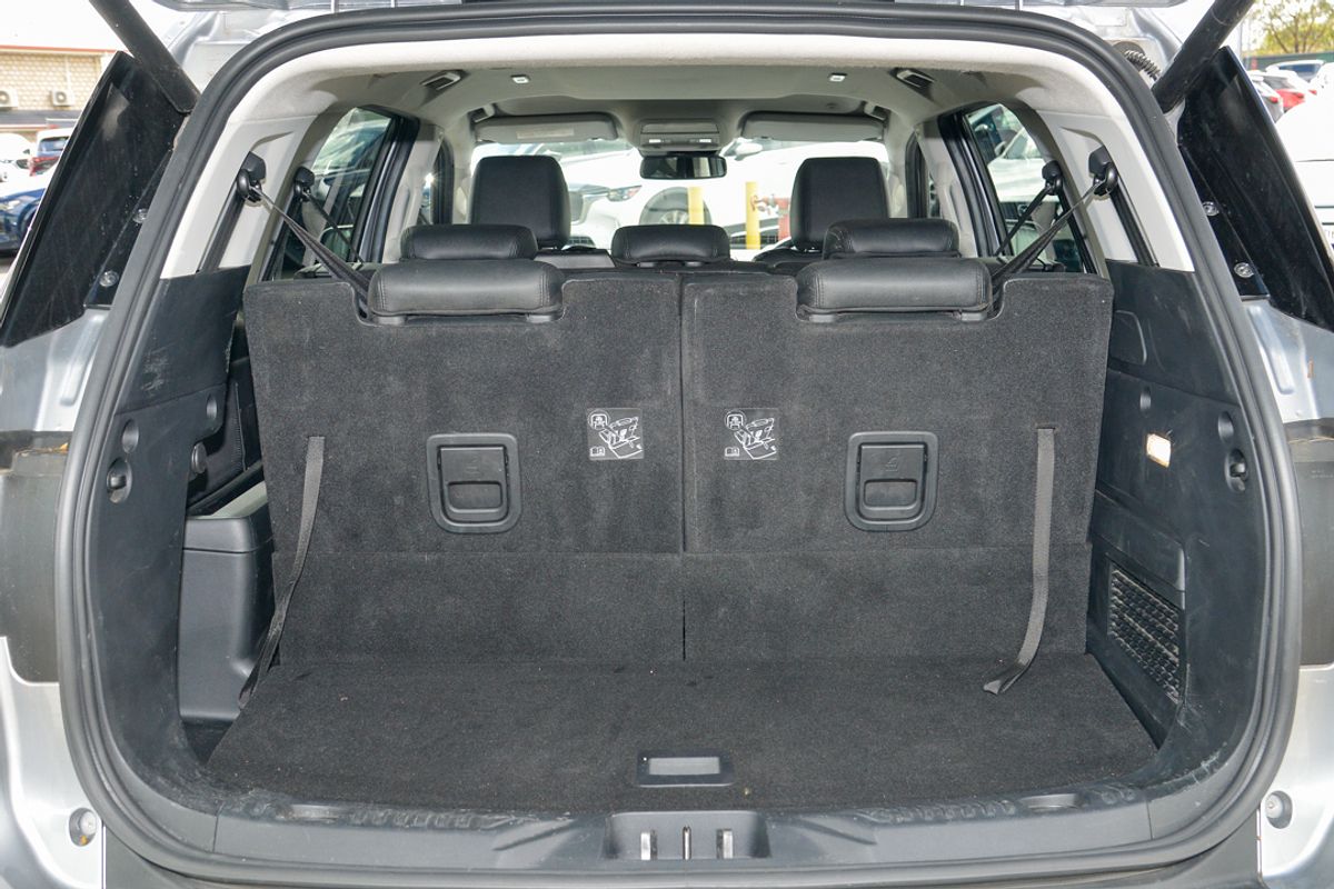 2024 Ford Everest Trend 2.0L