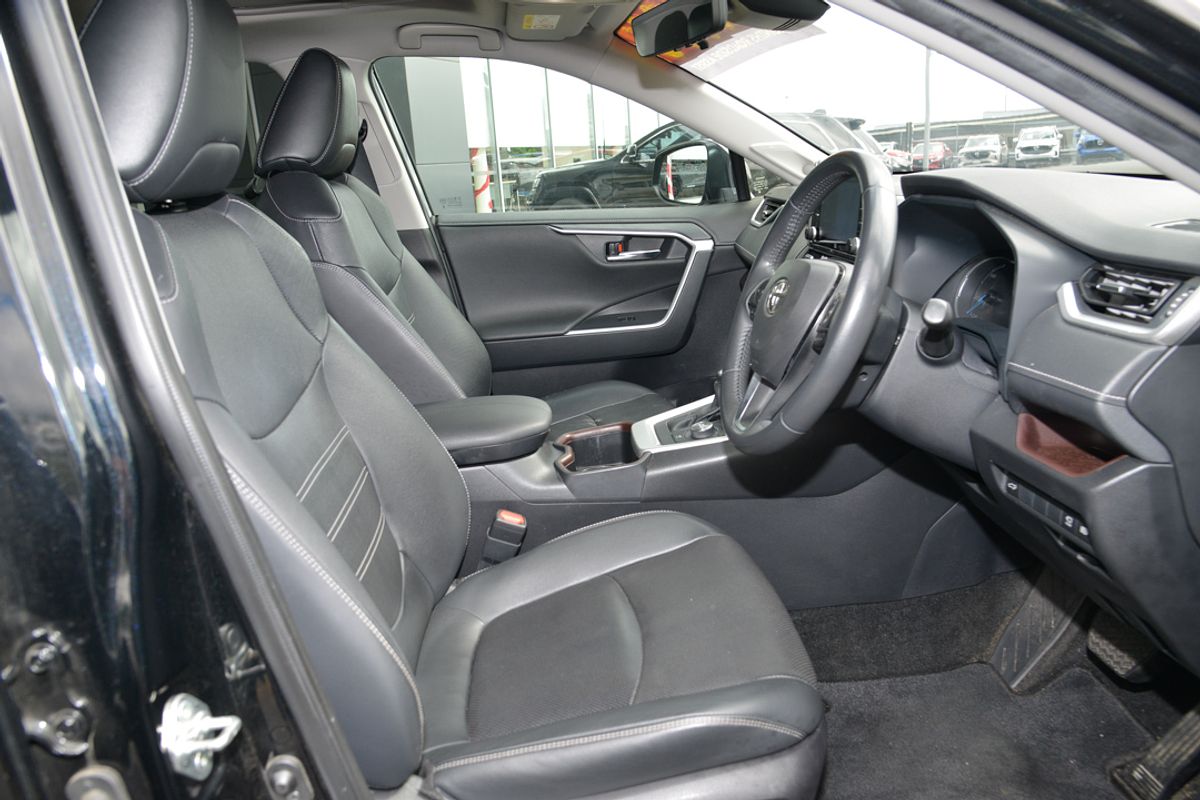 2022 Toyota RAV4 Cruiser AXAH54R