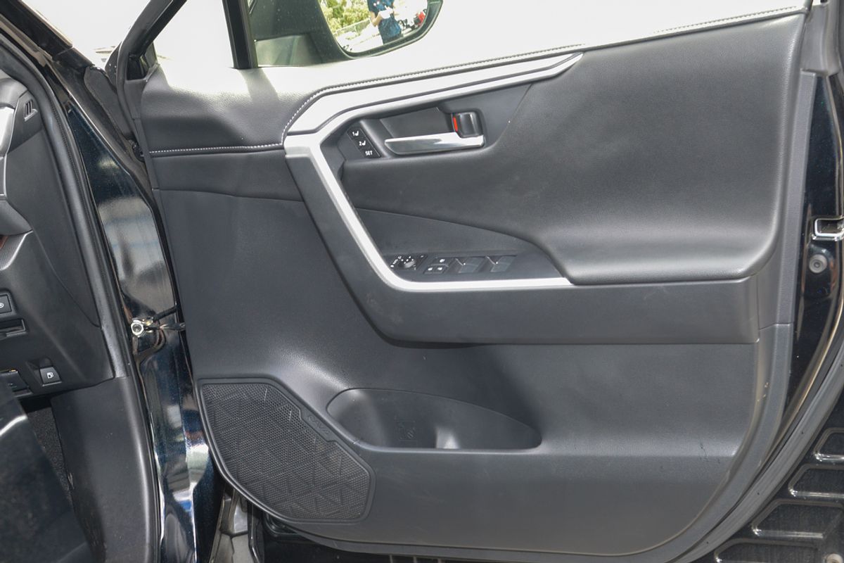 2022 Toyota RAV4 Cruiser AXAH54R