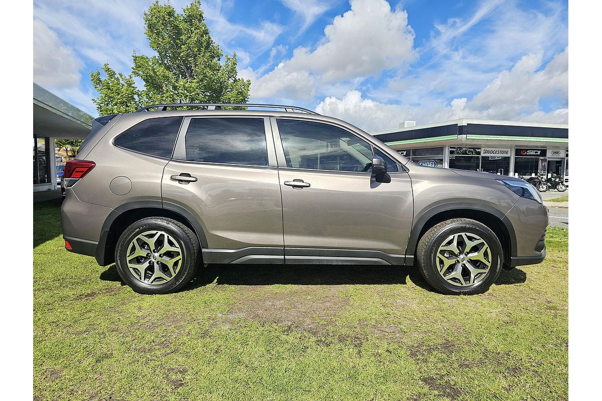 2025 Subaru Forester 2.5i-L S5