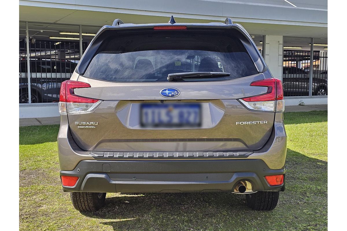 2025 Subaru Forester 2.5i-L S5