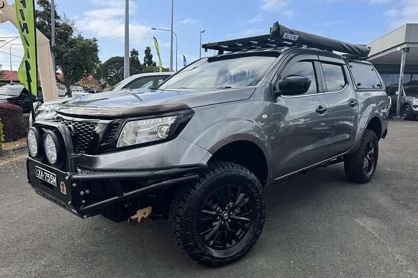 2015 Nissan Navara ST D23 4X4