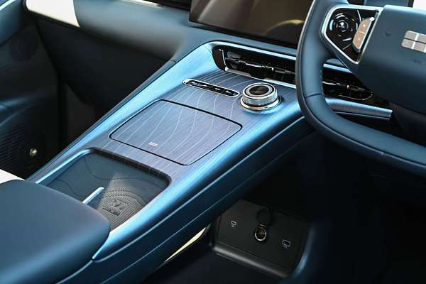 2025 Geely EX5 Inspire E245