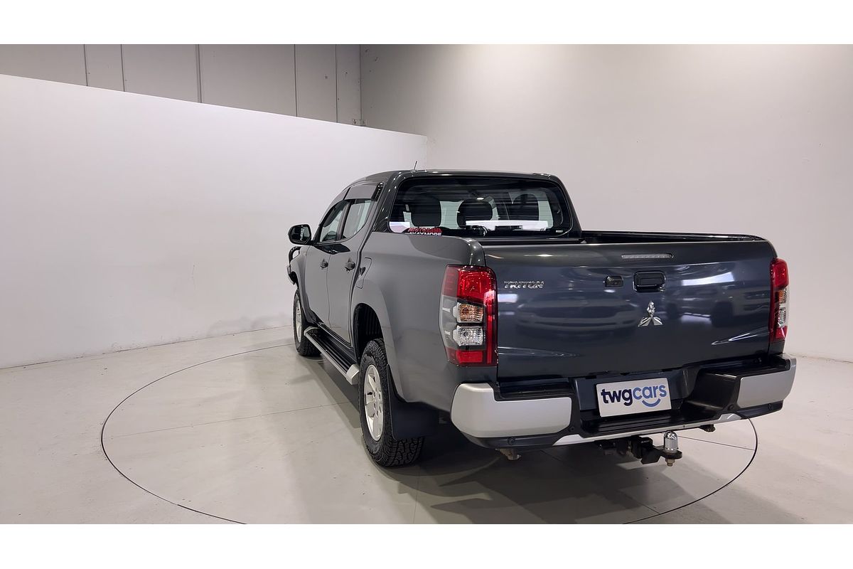 2022 Mitsubishi Triton GLX+ MR 4X4