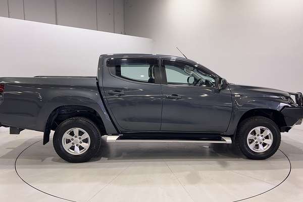 2022 Mitsubishi Triton GLX+ MR 4X4