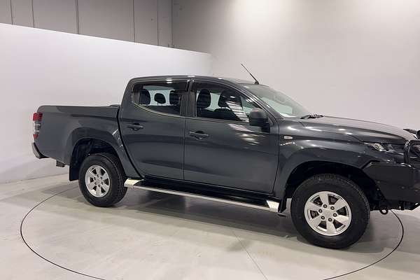 2022 Mitsubishi Triton GLX+ MR 4X4