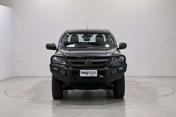 2022 Mitsubishi Triton GLX+ MR 4X4
