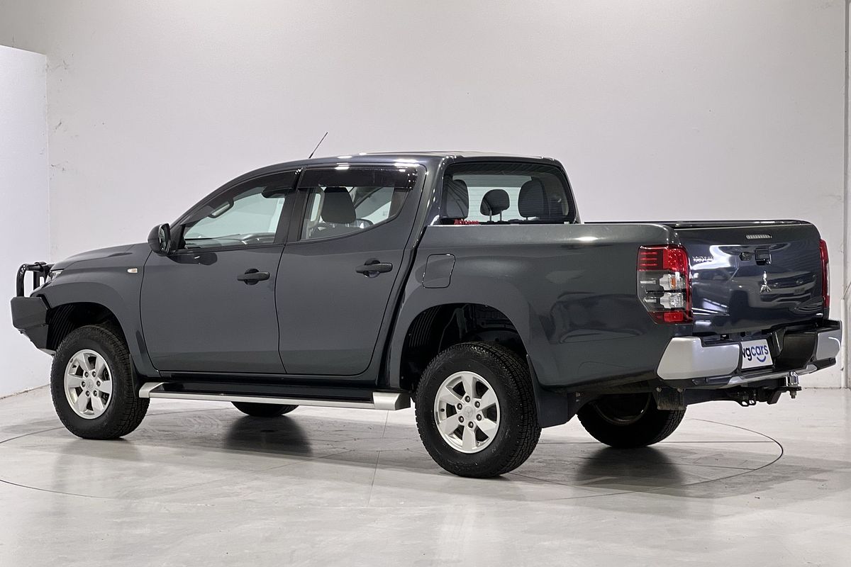 2022 Mitsubishi Triton GLX+ MR 4X4