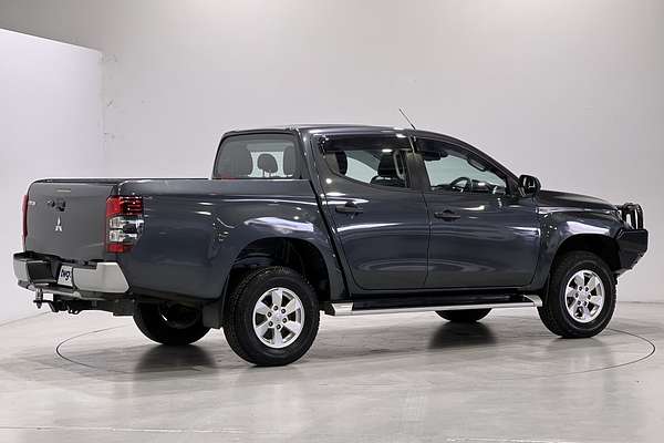 2022 Mitsubishi Triton GLX+ MR 4X4