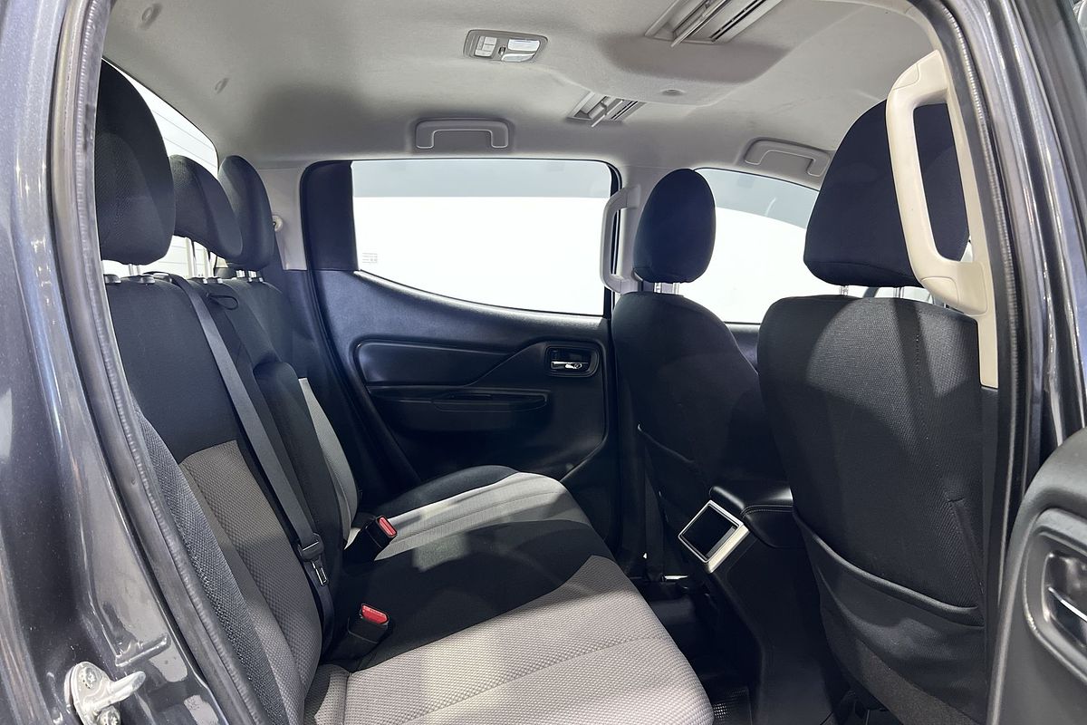 2022 Mitsubishi Triton GLX+ MR 4X4
