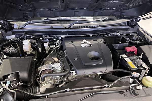 2022 Mitsubishi Triton GLX+ MR 4X4