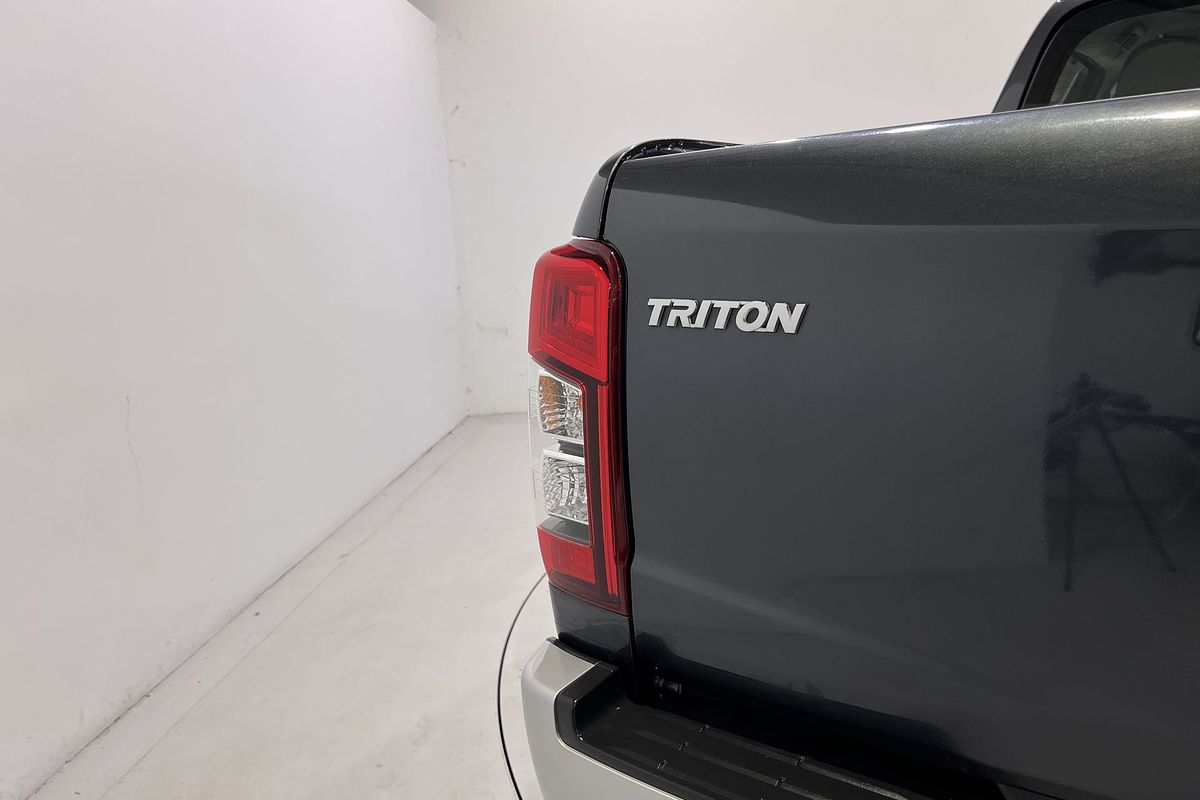 2022 Mitsubishi Triton GLX+ MR 4X4