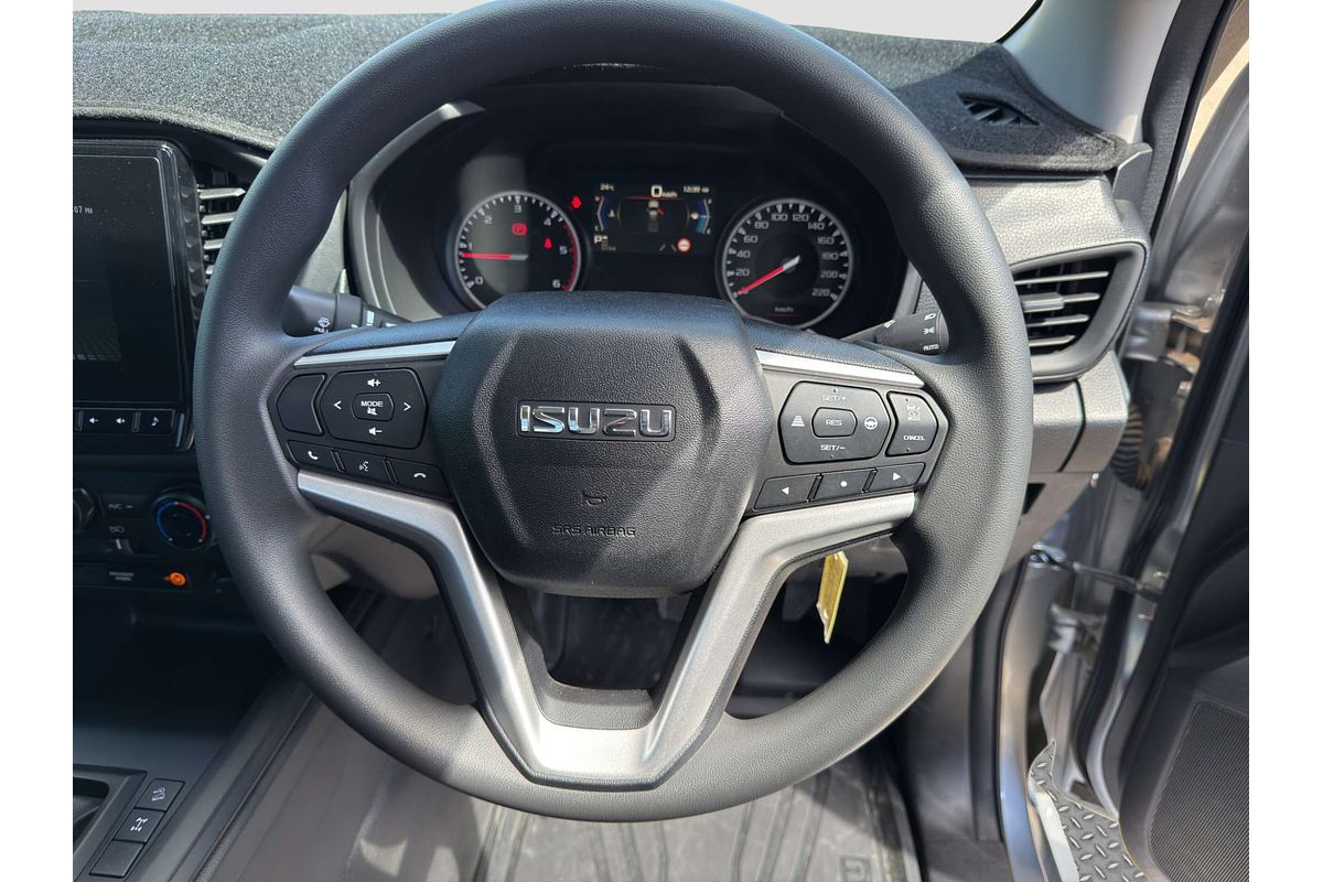 2023 Isuzu D-MAX SX  4X4