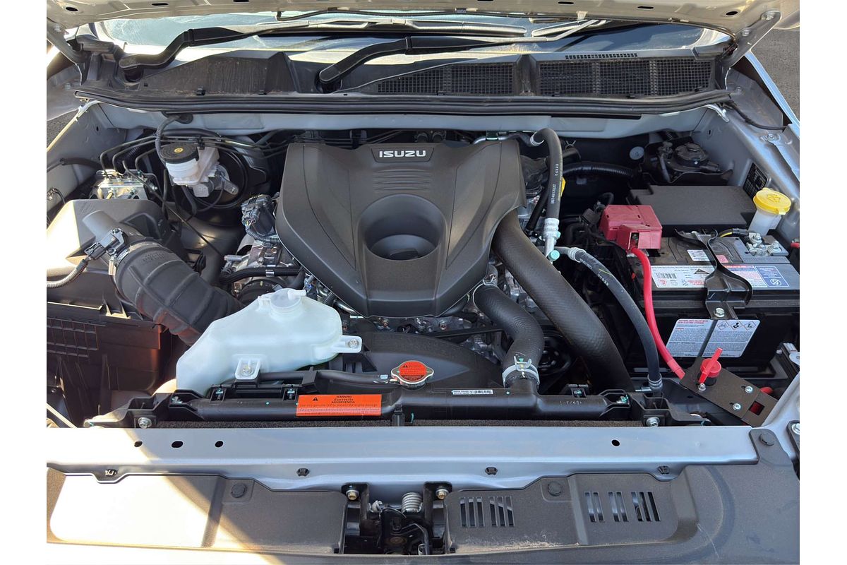 2023 Isuzu D-MAX SX  4X4