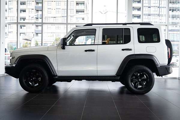 2025 GWM Tank 300 Lux P01