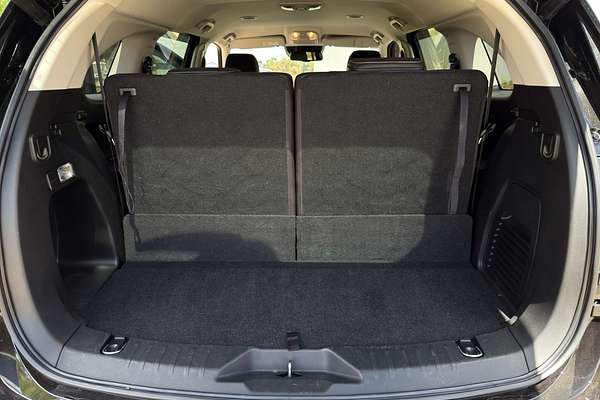 2022 Isuzu MU-X LS-T