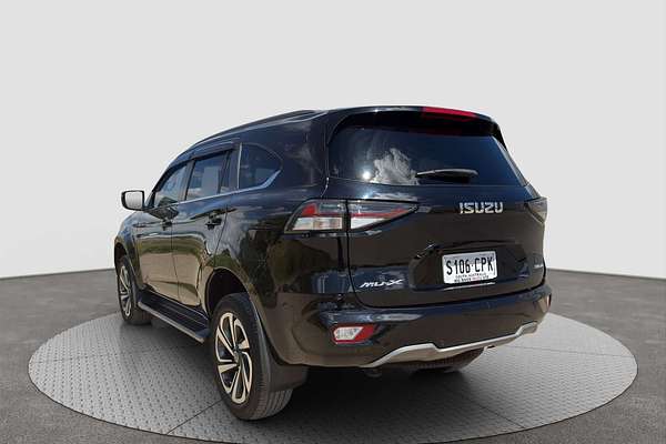 2022 Isuzu MU-X LS-T