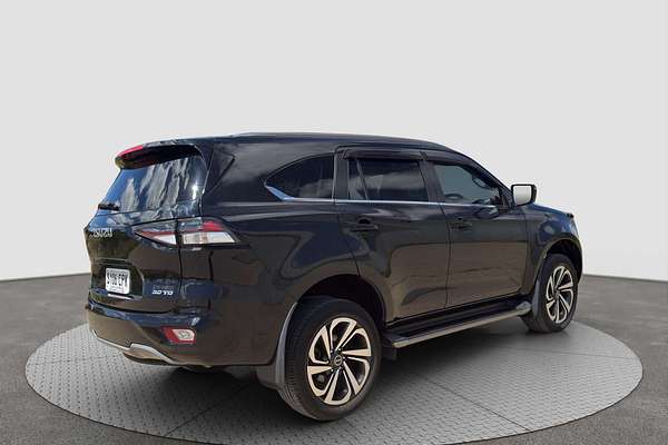 2022 Isuzu MU-X LS-T