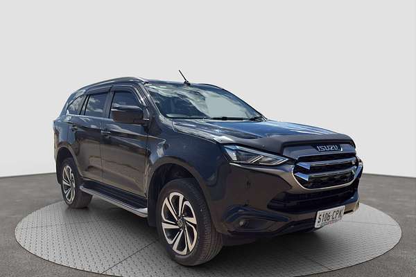 2022 Isuzu MU-X LS-T