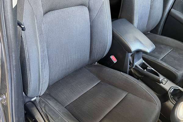 2019 Toyota Hilux SR GUN126R 4X4