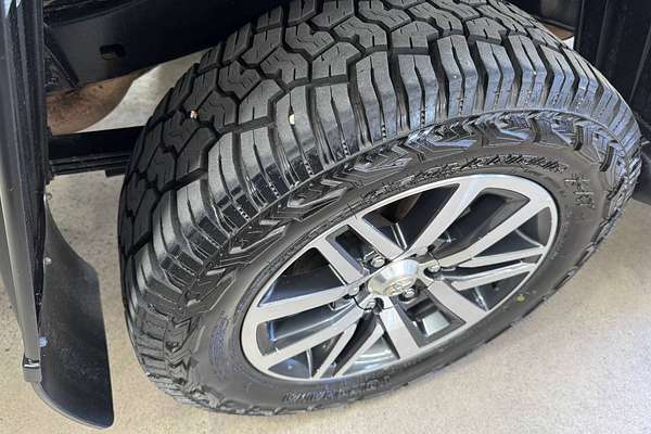 2019 Toyota Hilux SR GUN126R 4X4